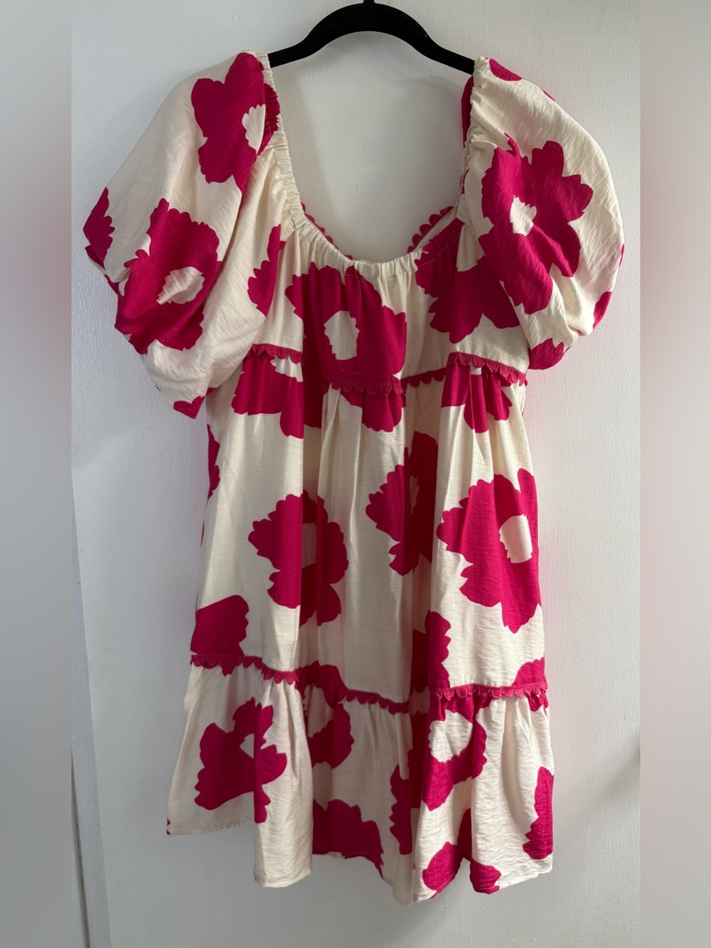 Umgee Cream Mini Dress with Bold Fuchsia Floral
